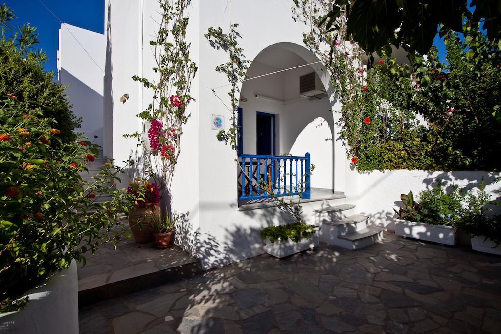 Villa Anna Maria Alikí エクステリア 写真